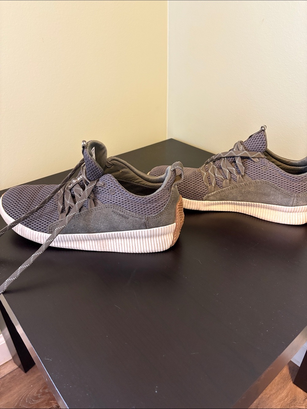 Sorel Women's “Out N About” sneakers, color Alpine Tundra - Size 9 - Picture 9 of 11
